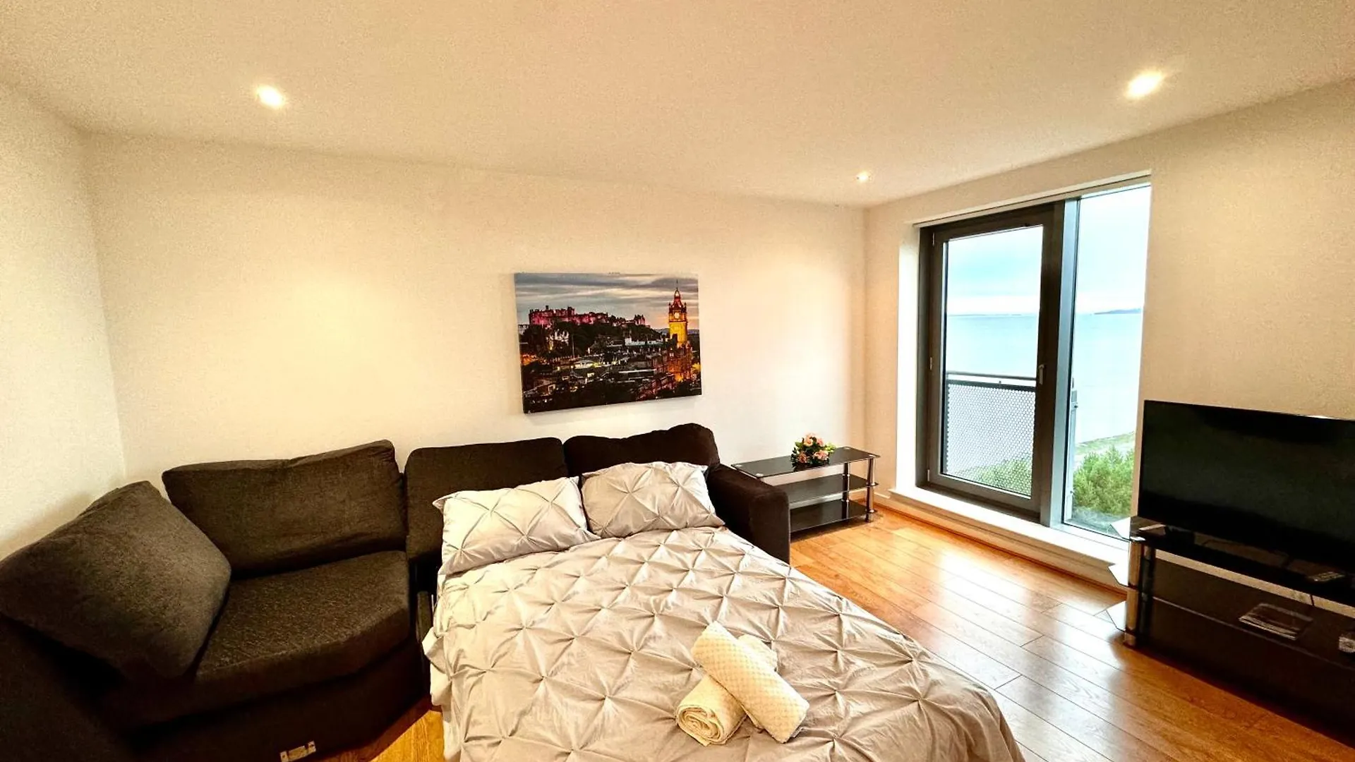Britannia Apartments